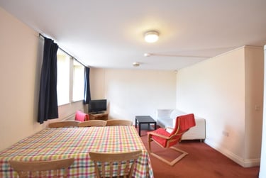 4 bed flat, Byron Street, Sandyford, Newcastle, NE21XH - Image 4